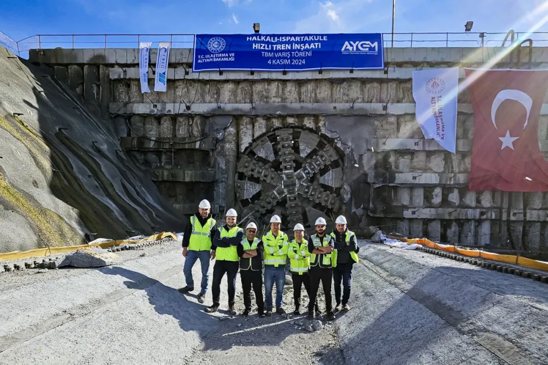 The Right Line Tunneling of Halkali-Ispartakule High-speed Railway Completed