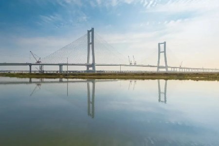 Salute to China Brand Day | Spanning the Yangtze, crossing the Yellow River, connecting gulfs and linking valleys—Bridges build the future!