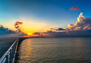Hongkong-Zhuhai-Macao Bridge