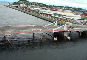 Nidelva steel Road traffic Bridge in Norway